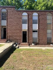 407 S Chester Street 15, Gastonia, NC 28052