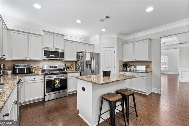 556 Olympic Way, Acworth, GA 30102