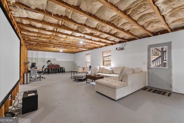 556 Olympic Way, Acworth, GA 30102