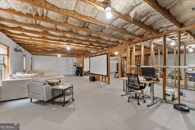 556 Olympic Way, Acworth, GA 30102