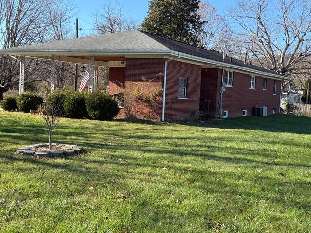 108 13th Street, Williamsburg, KY 40769