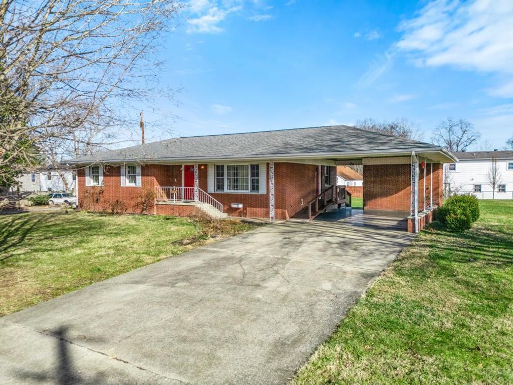 108 13th Street, Williamsburg, KY 40769