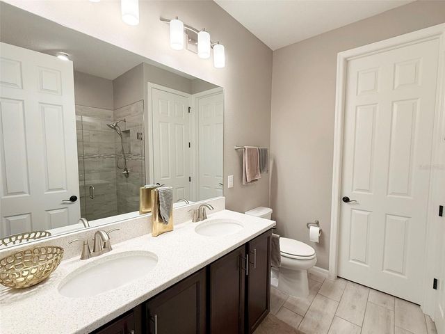 12055 FOREST MANOR LANE, Seffner, FL 33584