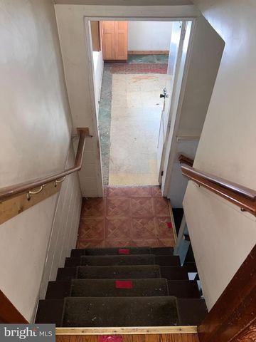 1074 BRADDOCK RD, Cumberland, MD 21502