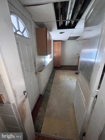 1074 BRADDOCK RD, Cumberland, MD 21502