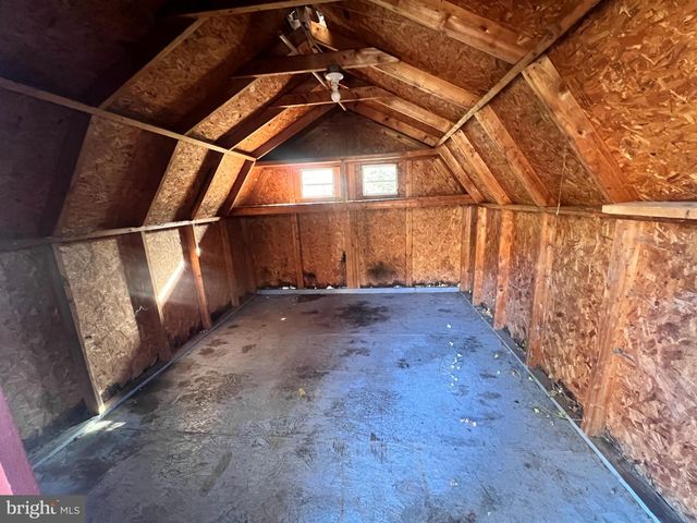 1074 BRADDOCK RD, Cumberland, MD 21502