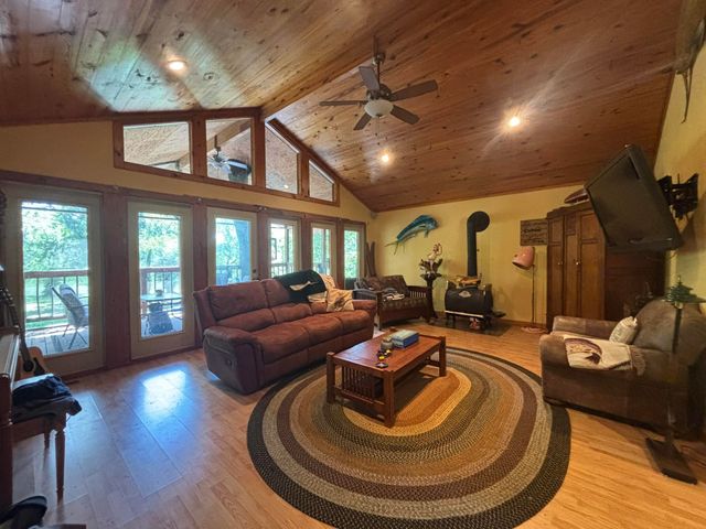 6417 SE 77th Street, Riverton, KS 66770