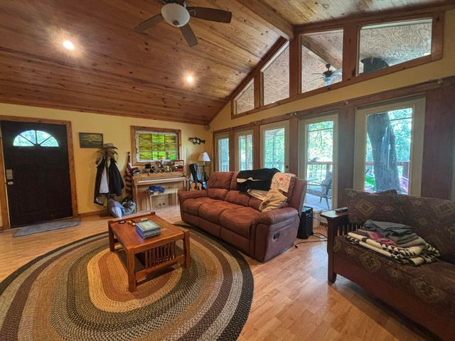 6417 SE 77th Street, Riverton, KS 66770