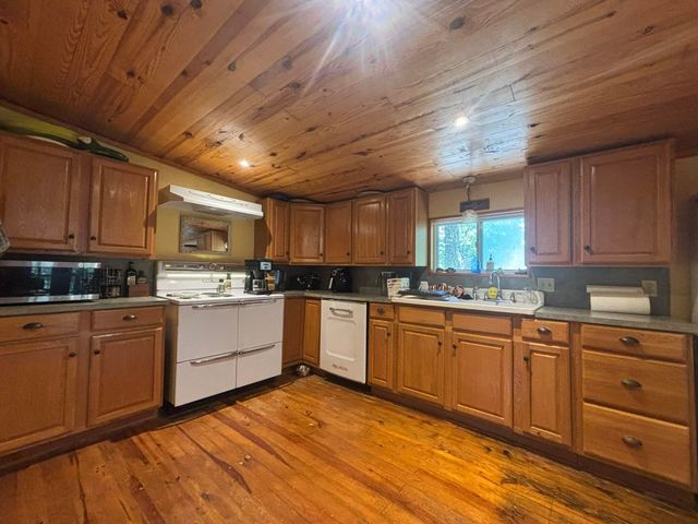 6417 SE 77th Street, Riverton, KS 66770