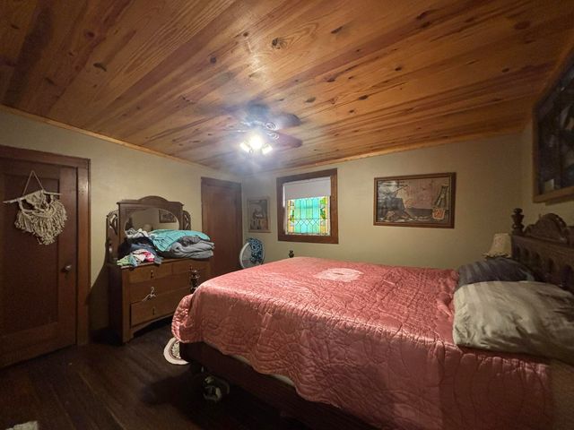 6417 SE 77th Street, Riverton, KS 66770