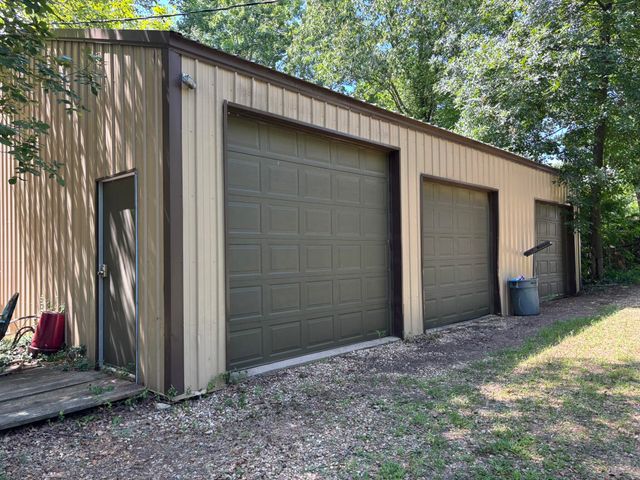 6417 SE 77th Street, Riverton, KS 66770