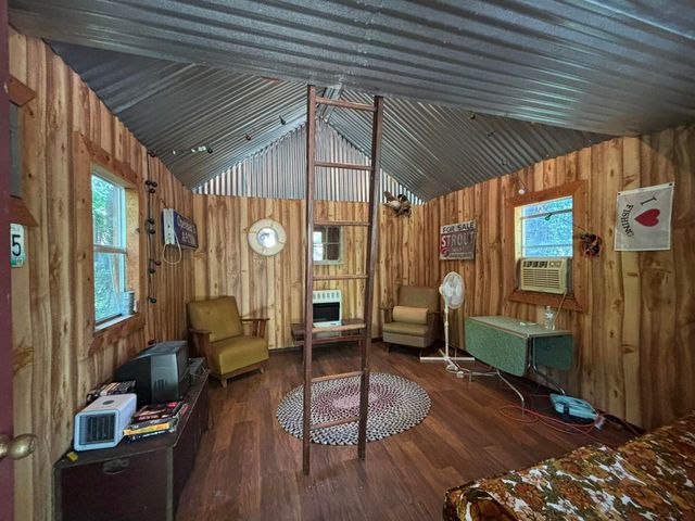 6417 SE 77th Street, Riverton, KS 66770