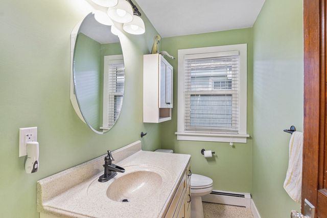 30 Lake Shore Drive, South Haven City, MI 49090