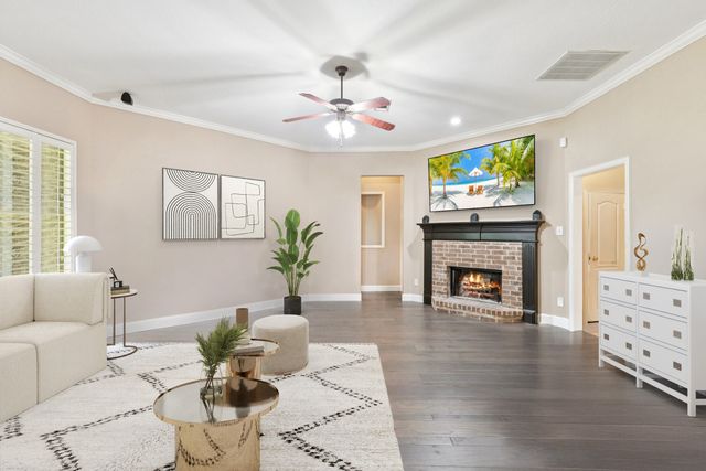 5516 Greenview Court, North Richland Hills, TX 76148