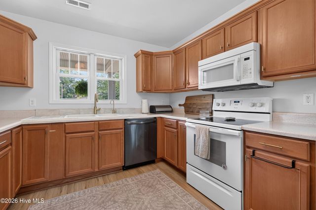 2111 Creecy Avenue, Wilmington, NC 28403