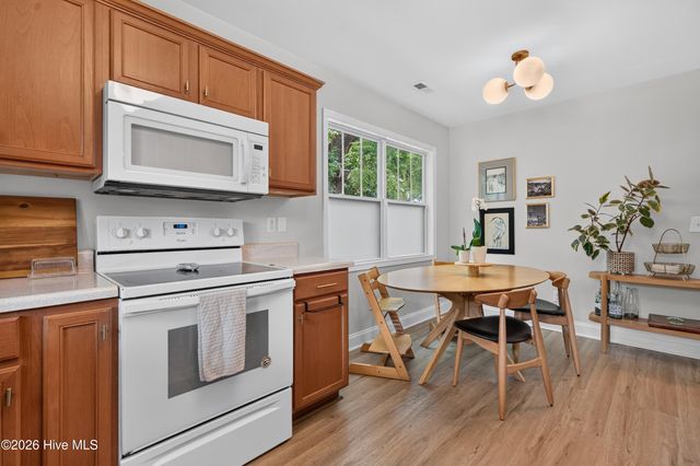 2111 Creecy Avenue, Wilmington, NC 28403