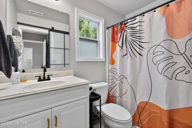 2111 Creecy Avenue, Wilmington, NC 28403