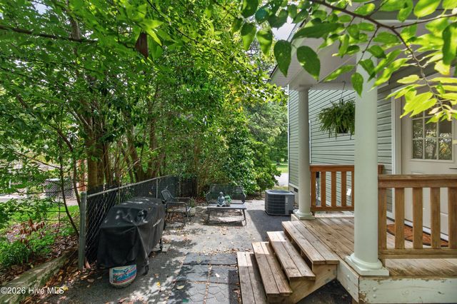 2111 Creecy Avenue, Wilmington, NC 28403