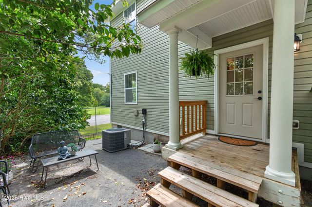 2111 Creecy Avenue, Wilmington, NC 28403