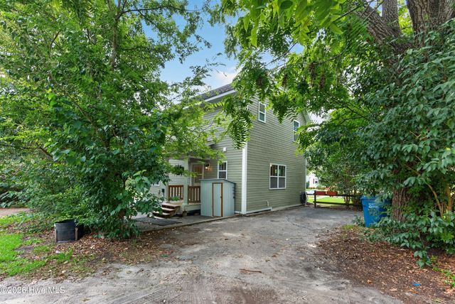2111 Creecy Avenue, Wilmington, NC 28403