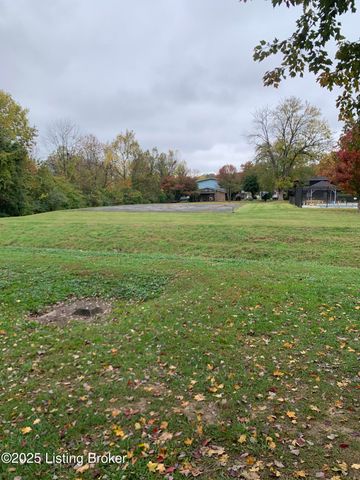 3031 Fordhaven Rd, Louisville, KY 40214