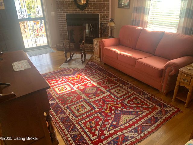 3031 Fordhaven Rd, Louisville, KY 40214