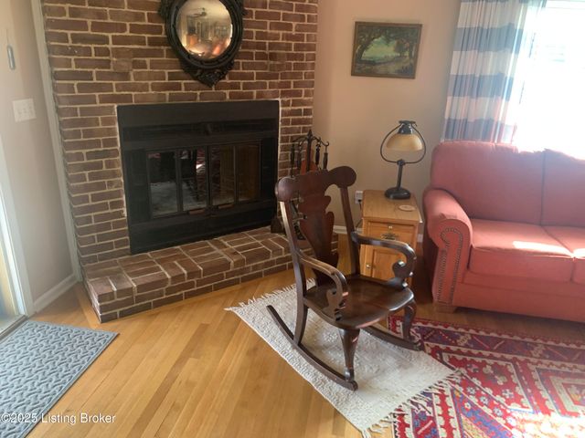 3031 Fordhaven Rd, Louisville, KY 40214