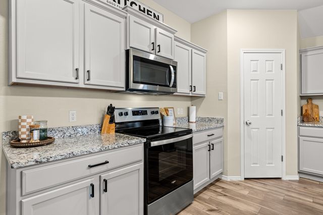 7201 Llano Drive, China Spring, TX 76633