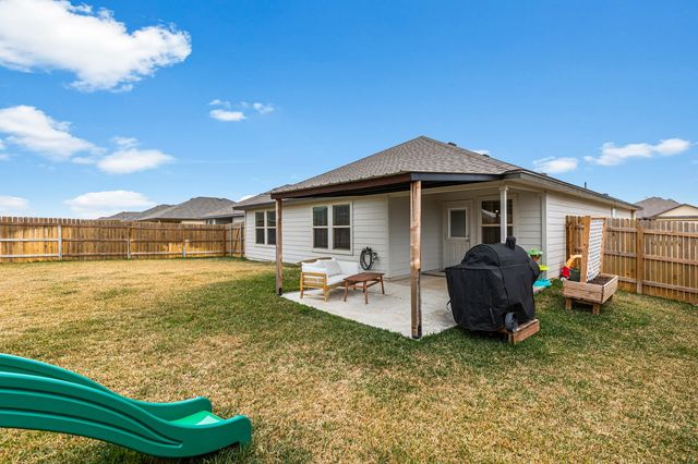 7201 Llano Drive, China Spring, TX 76633