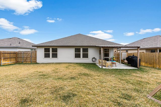 7201 Llano Drive, China Spring, TX 76633