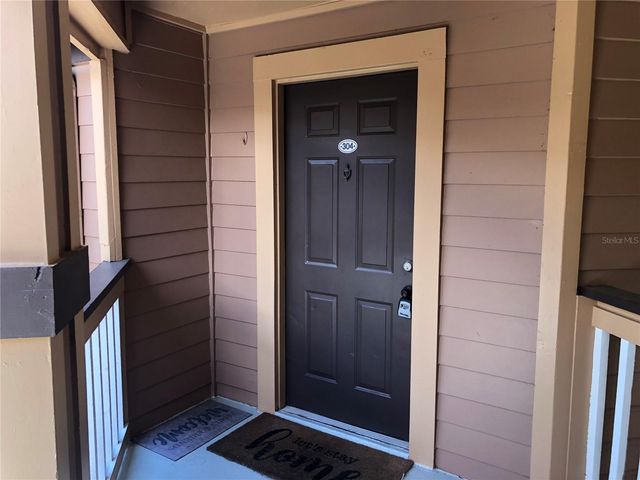 498 N PIN OAK PLACE 304, Longwood, FL 32779