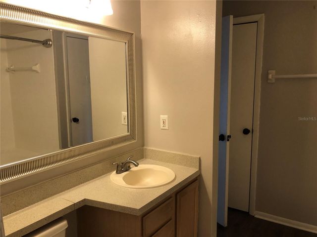 498 N PIN OAK PLACE 304, Longwood, FL 32779