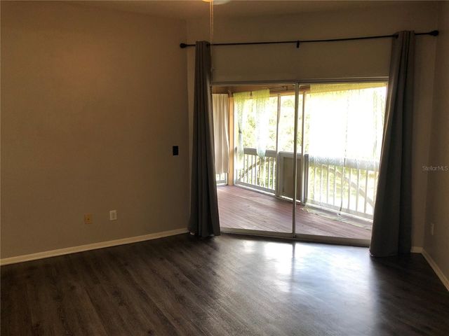 498 N PIN OAK PLACE 304, Longwood, FL 32779