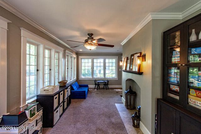 935 Cardinal Dr, Louisville, KY 40213