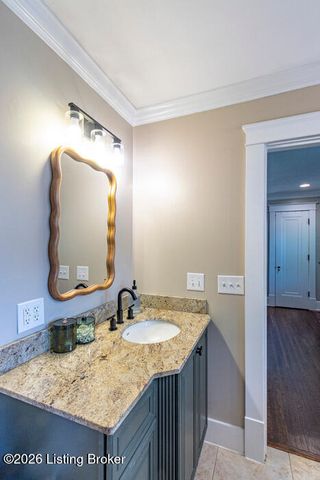 935 Cardinal Dr, Louisville, KY 40213