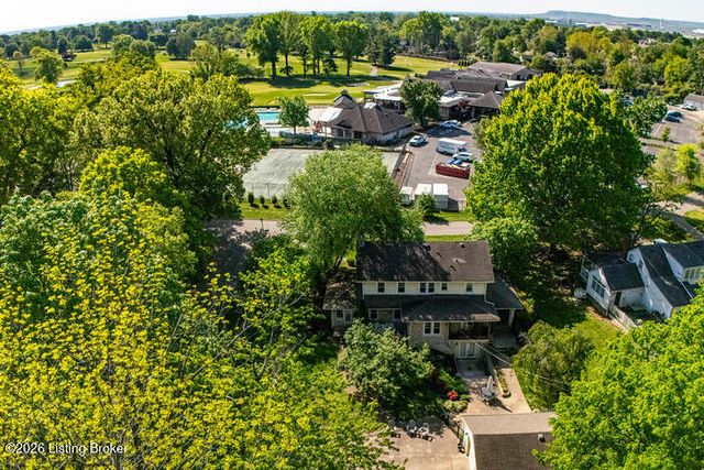 935 Cardinal Dr, Louisville, KY 40213