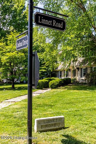 935 Cardinal Dr, Louisville, KY 40213