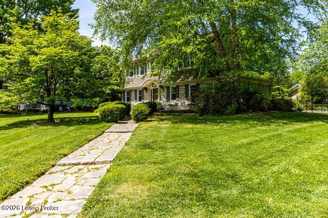 935 Cardinal Dr, Louisville, KY 40213