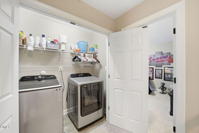 323 Windgate Dr, Clayton, NC 27527