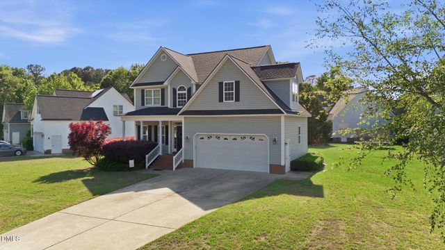 323 Windgate Dr, Clayton, NC 27527