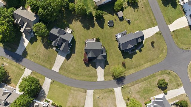 323 Windgate Dr, Clayton, NC 27527