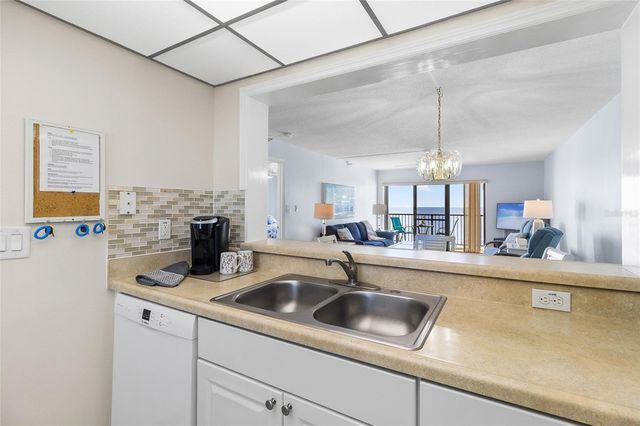 15000 GULF BOULEVARD 605, Madeira Beach, FL 33708