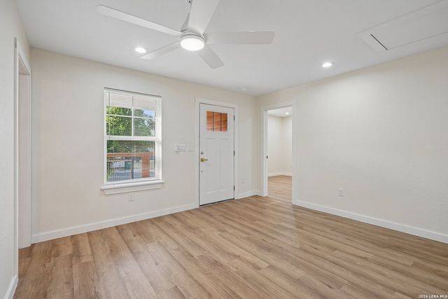 1422 KAYTON AVE, San Antonio, TX 78210