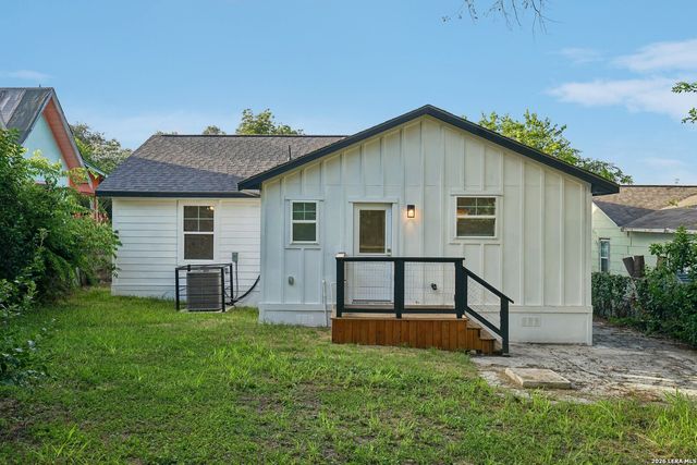 1422 KAYTON AVE, San Antonio, TX 78210