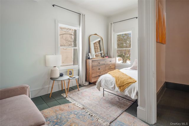 39 Washington Avenue, Ossining, NY 10562