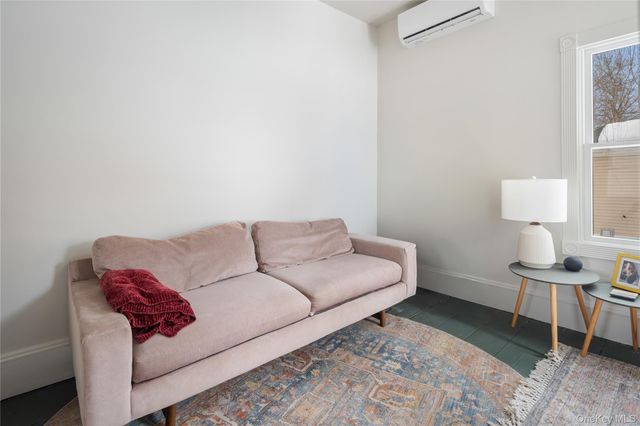 39 Washington Avenue, Ossining, NY 10562