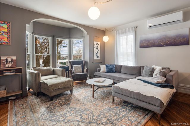 39 Washington Avenue, Ossining, NY 10562