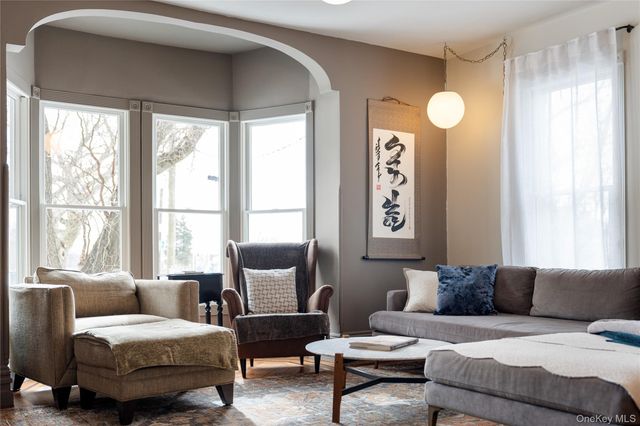 39 Washington Avenue, Ossining, NY 10562