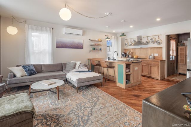 39 Washington Avenue, Ossining, NY 10562