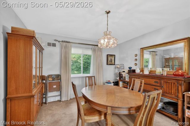 30195 Pleasant Trail, Southfield, MI 48076